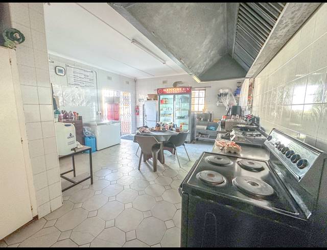396M² BED & BREAKFAST FOR SALE IN FAIRVIEW